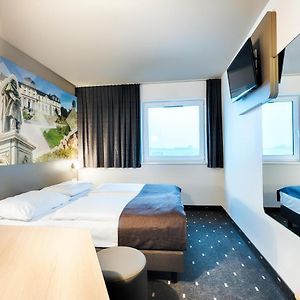 Kamer met een King Size Bed